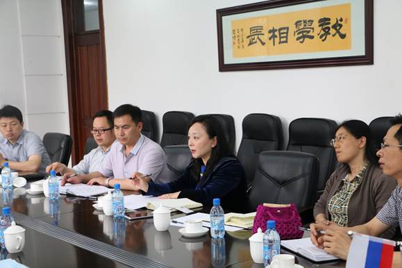 说明: F:/360云盘/365英国上市公司/行政/照片/IMG_3934.JPG